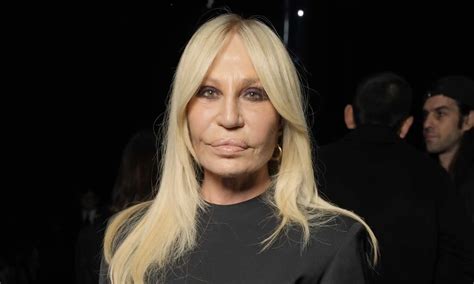 donetella versace scema|donatella versace a team.